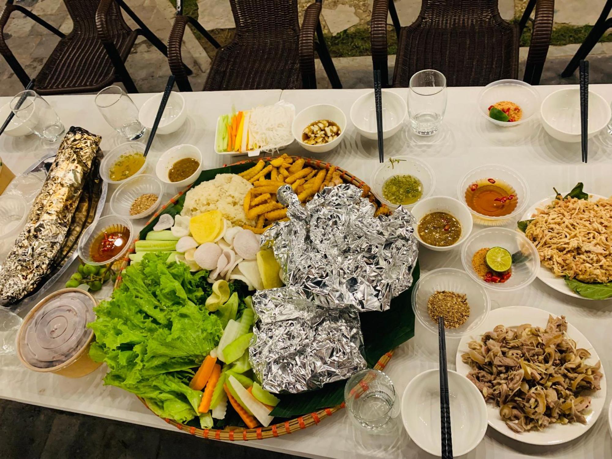 Chu Thien Homestay And Camping 河内 外观 照片